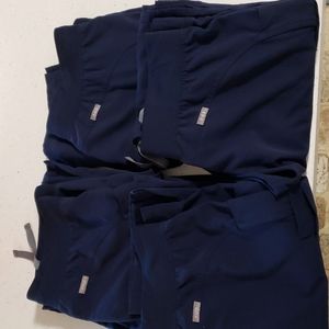 Figs scrub cargo 4 pocket stretch pants navy blue small-tall women's pants